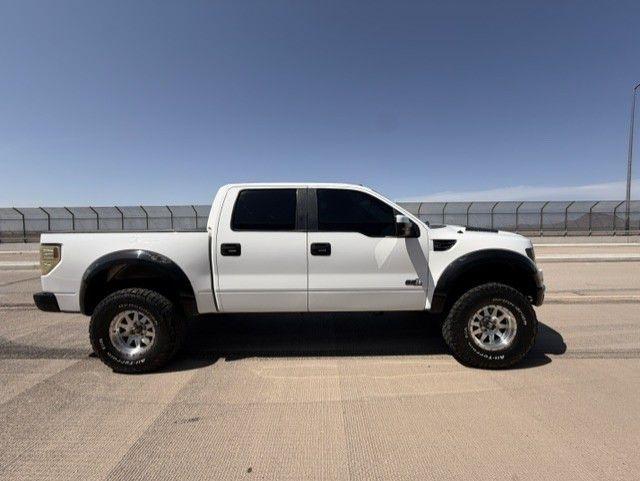 Ford F-150 SVT Raptor SuperCrew 5.5-ft. Bed 4WD 2011