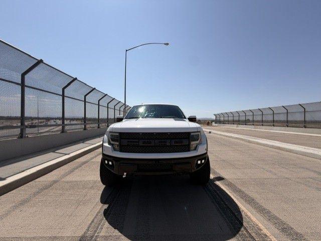 Ford F-150 SVT Raptor SuperCrew 5.5-ft. Bed 4WD 2011