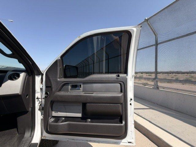 Ford F-150 SVT Raptor SuperCrew 5.5-ft. Bed 4WD 2011