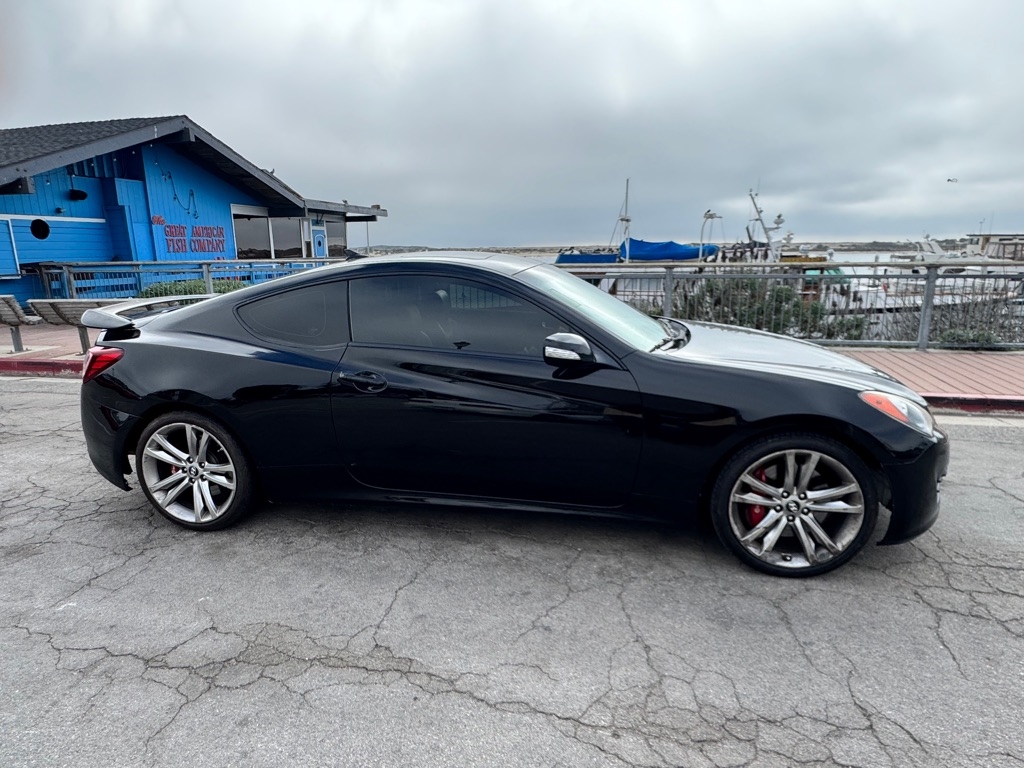 Hyundai Genesis Coupe  2012