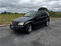 2000 Mercedes-Benz M-Class 