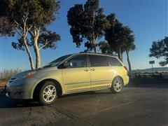 2006 Toyota Sienna 