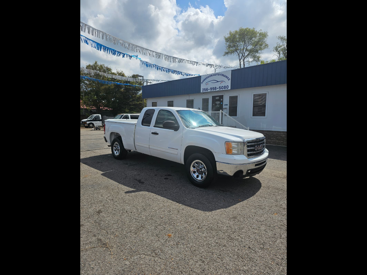 2012 GMC Sierra 1500 2WD Ext Cab 134.0" SLT