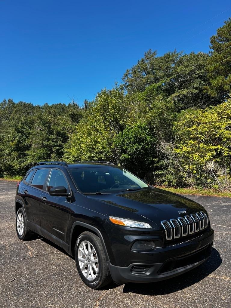 2016 Jeep Cherokee SPORT