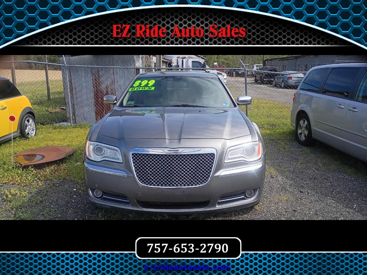 Chrysler 300 Limited RWD 2011