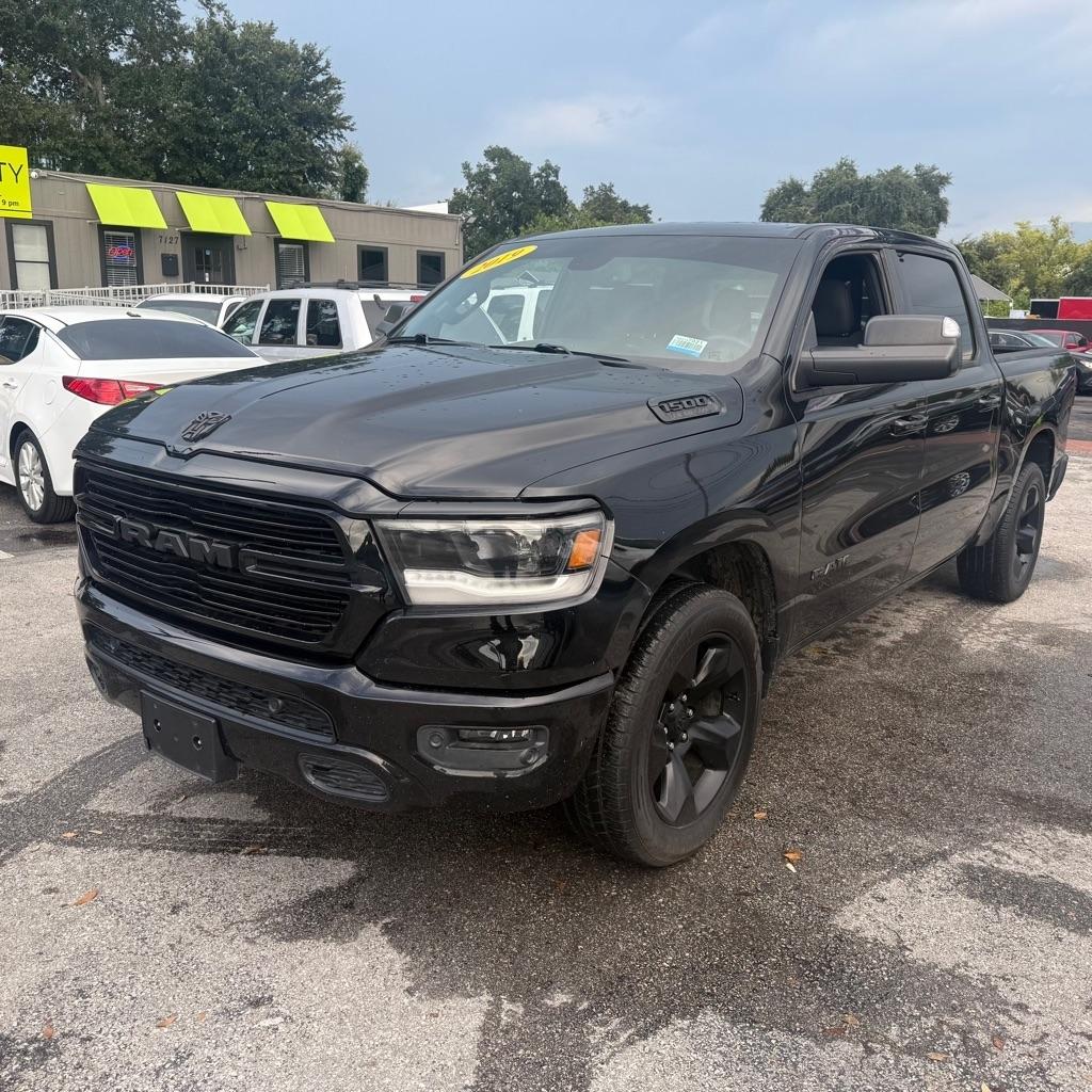 2019 RAM 1500 Big Horn Crew Cab SWB 4WD