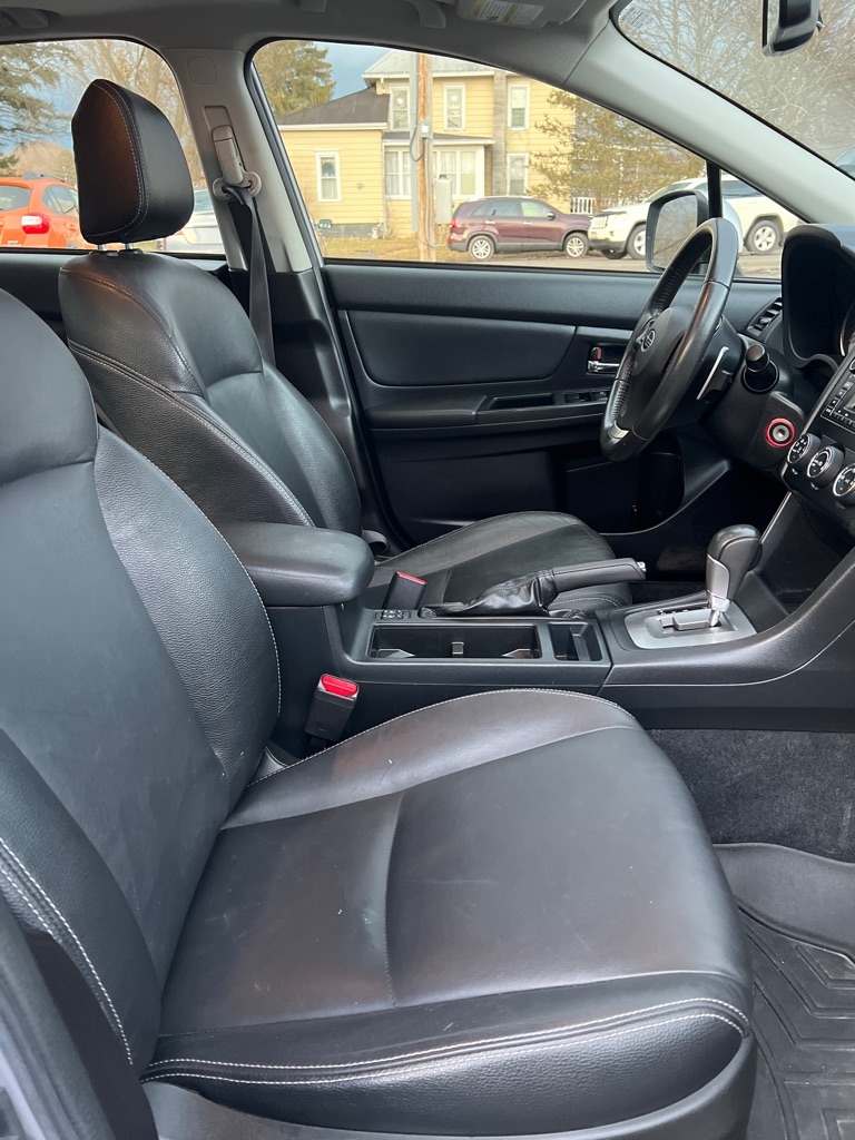 Subaru Impreza Limited 5-Door+S/R 2013