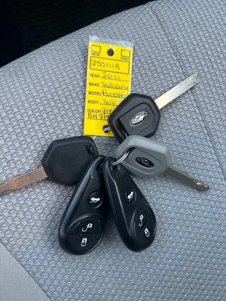 Subaru Forester 2.5X Premium 2011