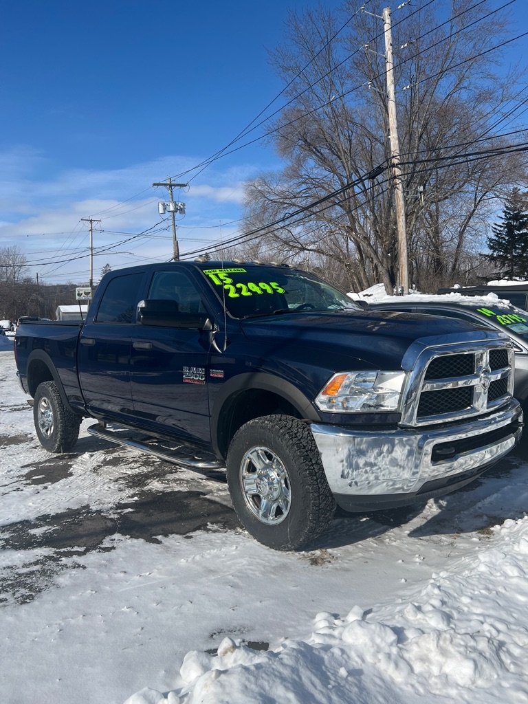 2015 RAM 2500 Tradesman Crew Cab SWB 4WD