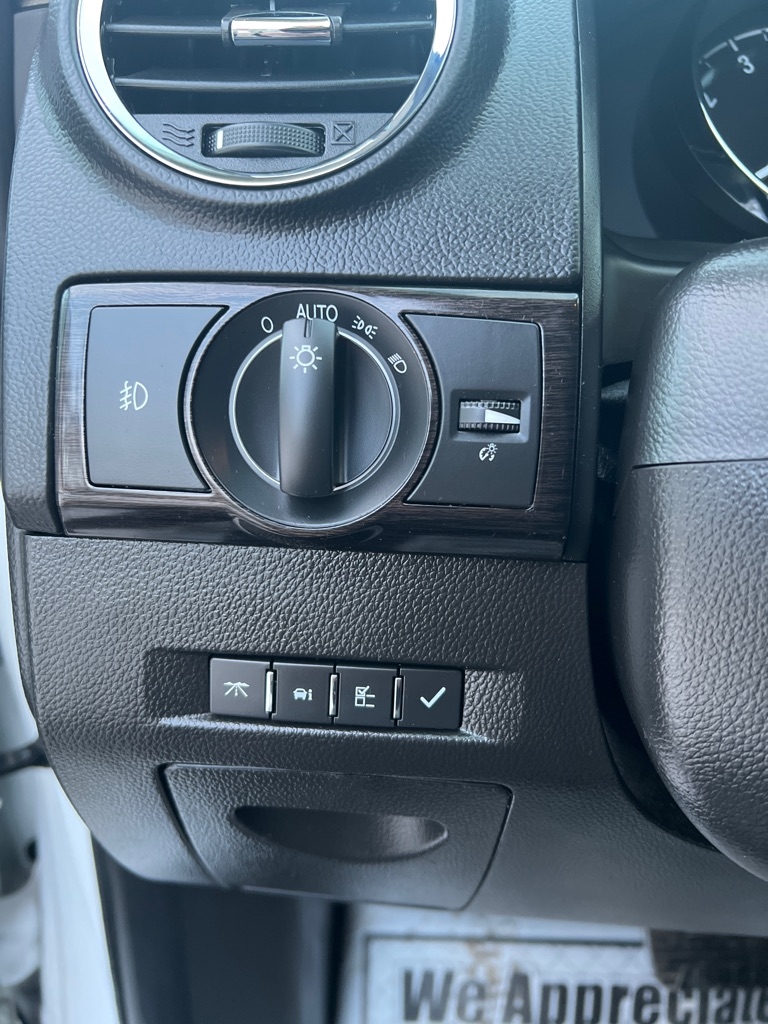 Chevrolet Captiva Sport 1LT FWD 2013