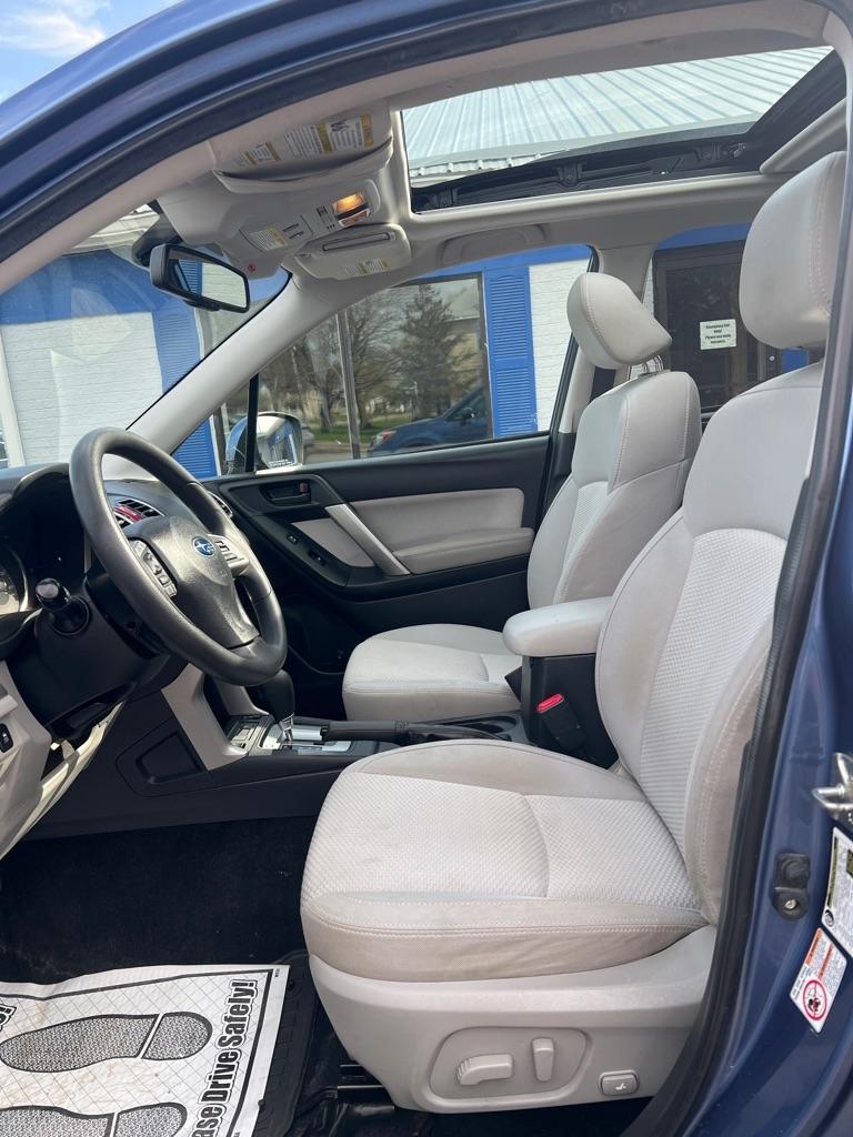 Subaru Forester 2.5i Premium PZEV CVT 2016