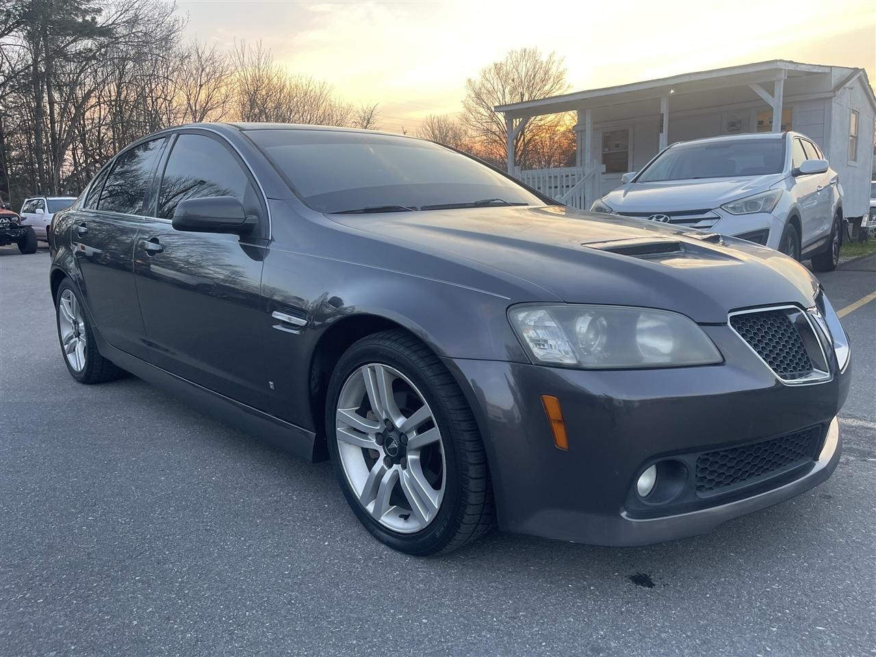 Pontiac G8  2009