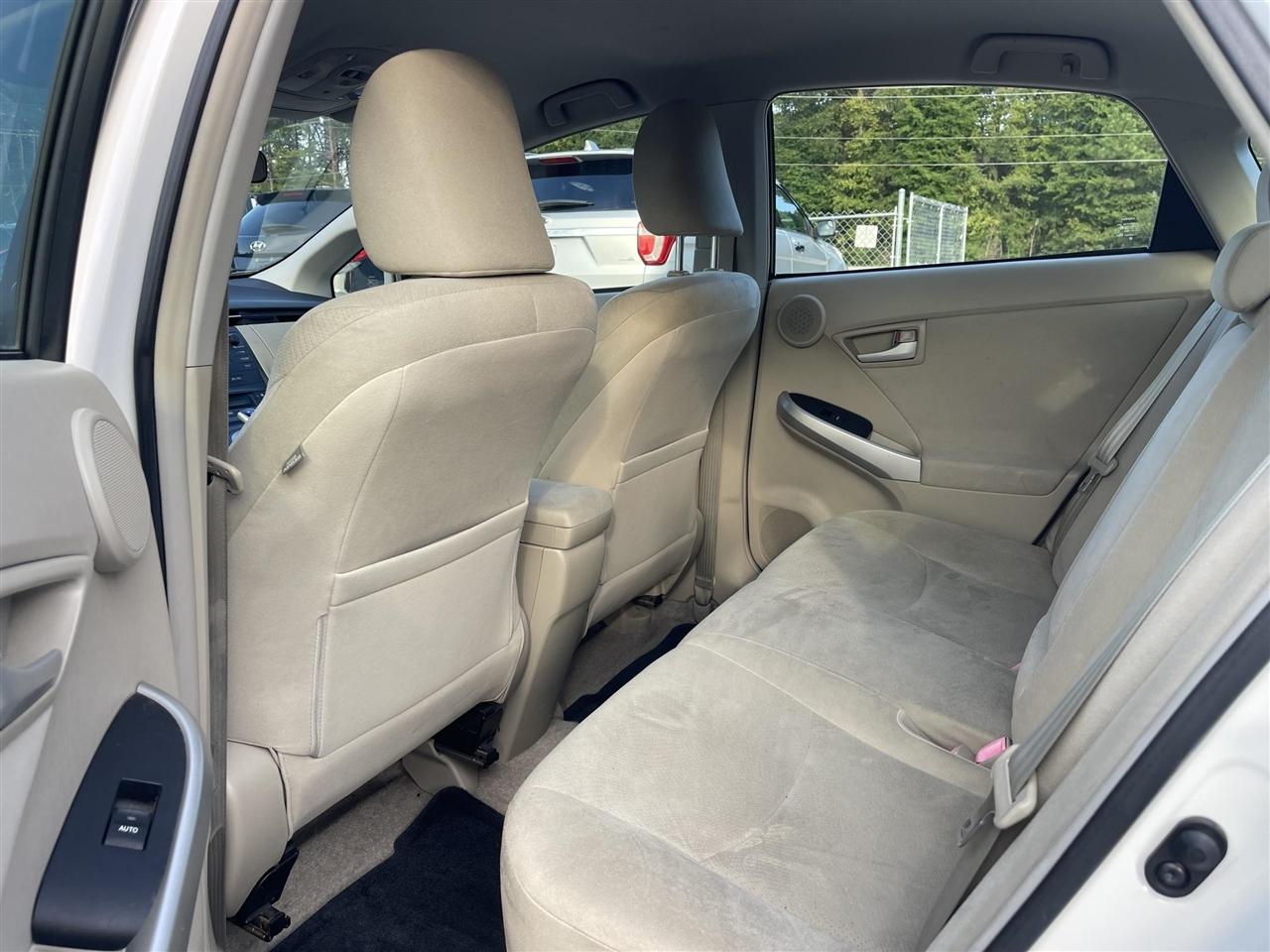 Toyota Prius  2010