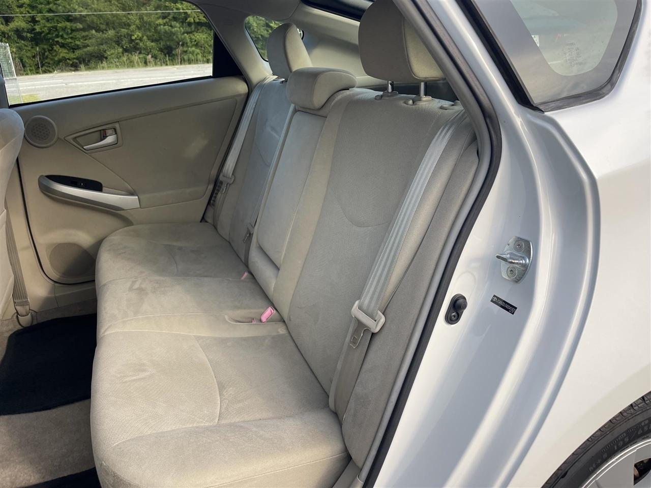Toyota Prius  2010