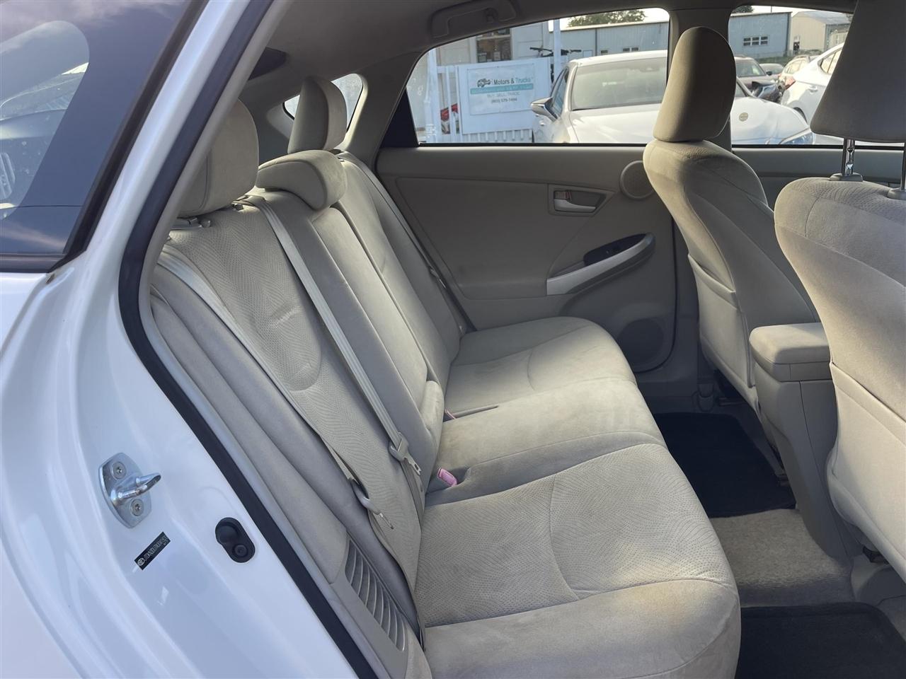 Toyota Prius  2010