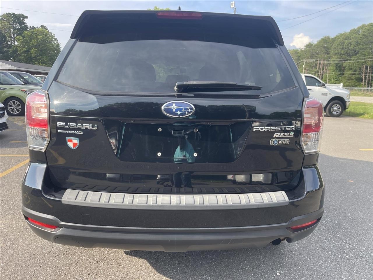 Subaru Forester  2017