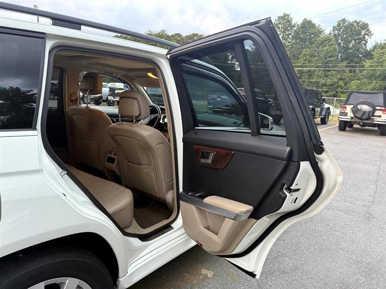 Mercedes-Benz GLK-Class  2012 Mercedes-Benz GLK-Class  2012
