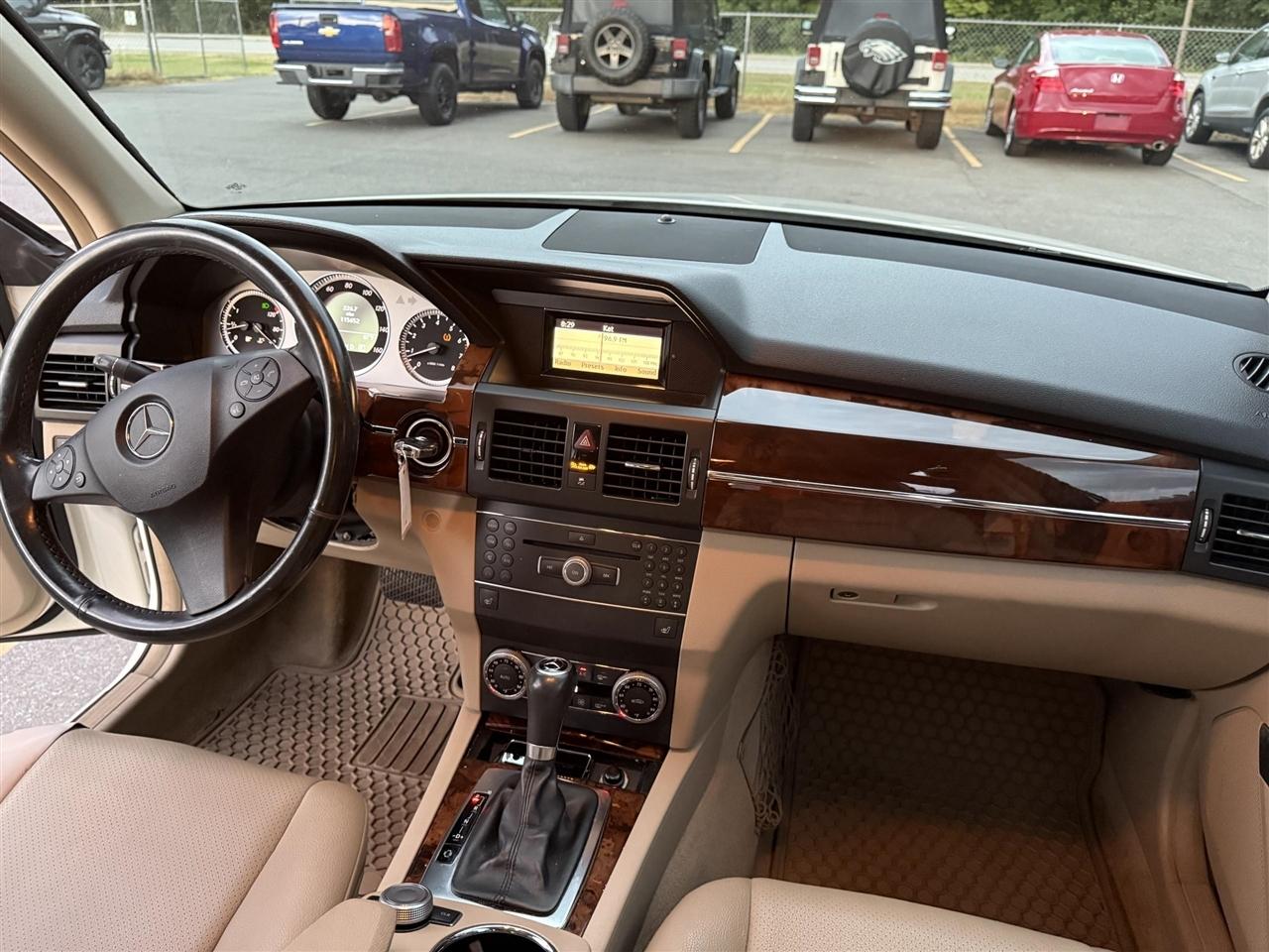 Mercedes-Benz GLK-Class  2012