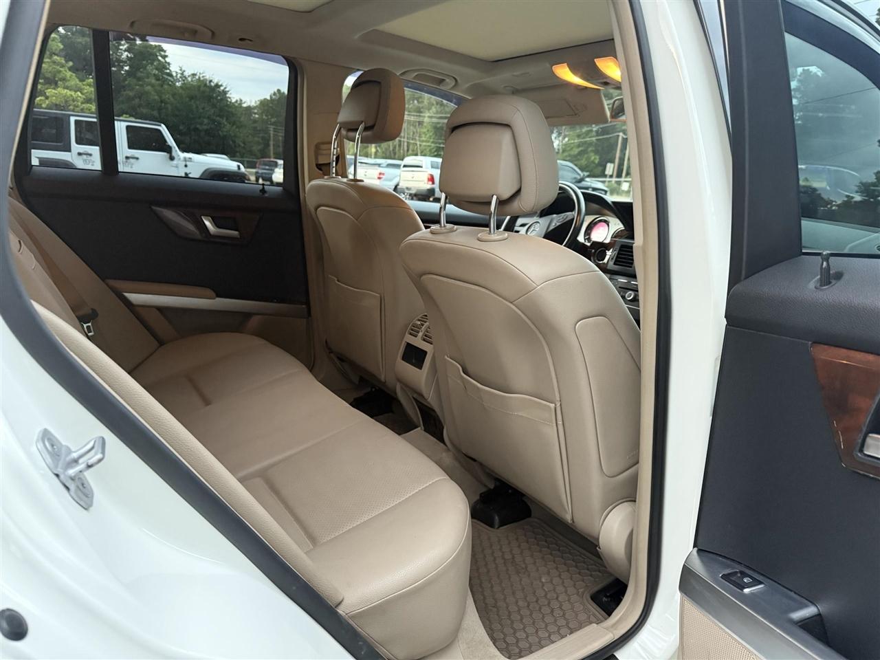 Mercedes-Benz GLK-Class  2012