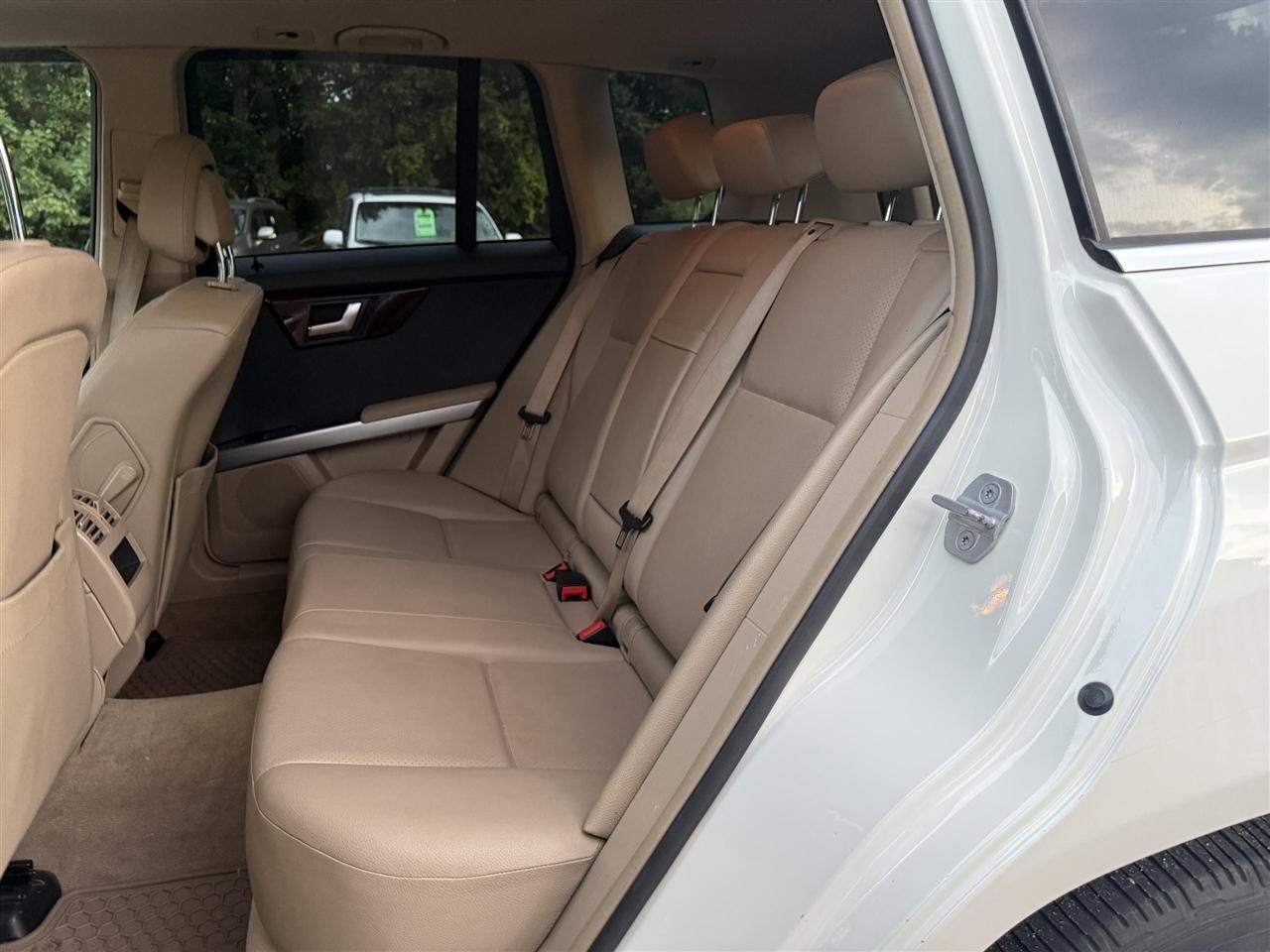 Mercedes-Benz GLK-Class  2012