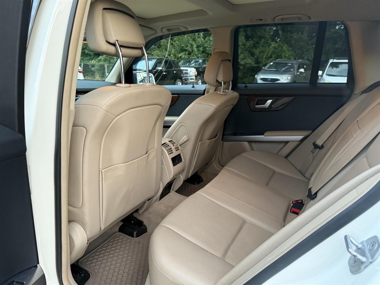 Mercedes-Benz GLK-Class  2012