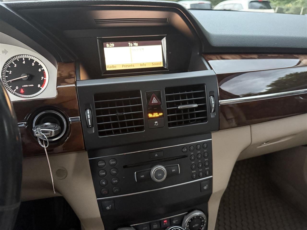 Mercedes-Benz GLK-Class  2012