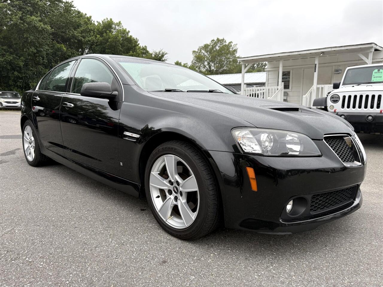 Pontiac G8  2009 Pontiac G8  2009
