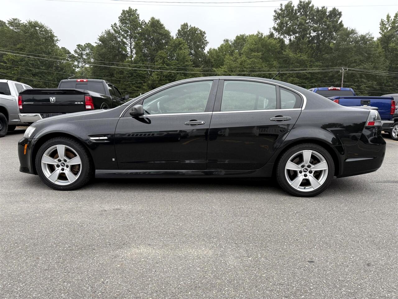 Pontiac G8  2009 Pontiac G8  2009