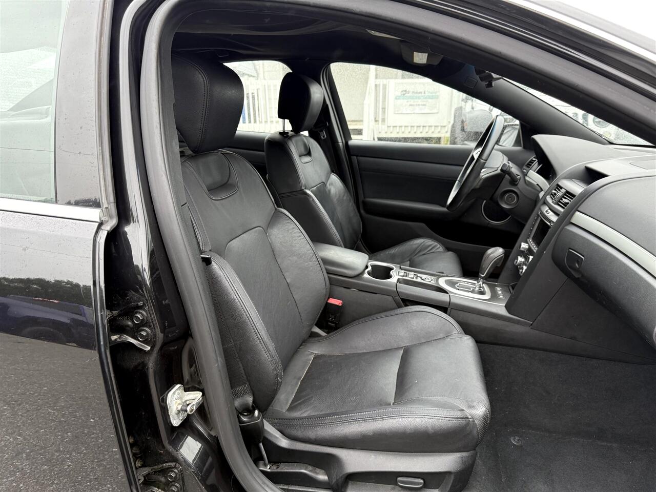 Pontiac G8  2009 Pontiac G8  2009