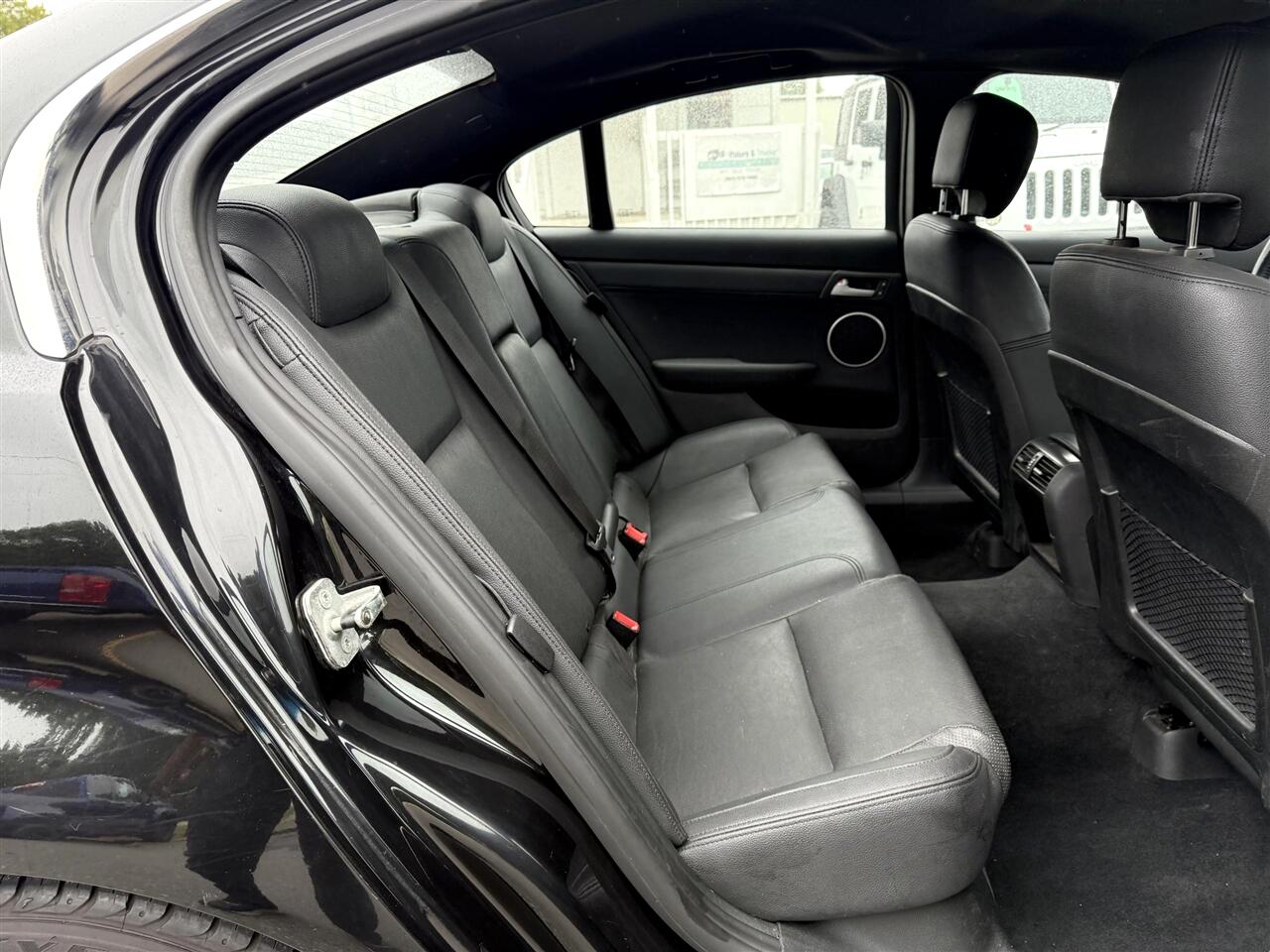 Pontiac G8  2009 Pontiac G8  2009