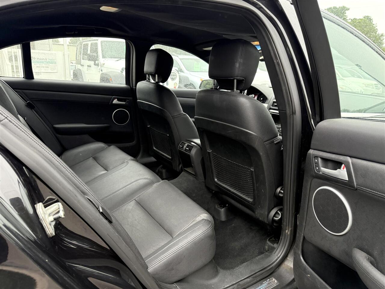 Pontiac G8  2009 Pontiac G8  2009