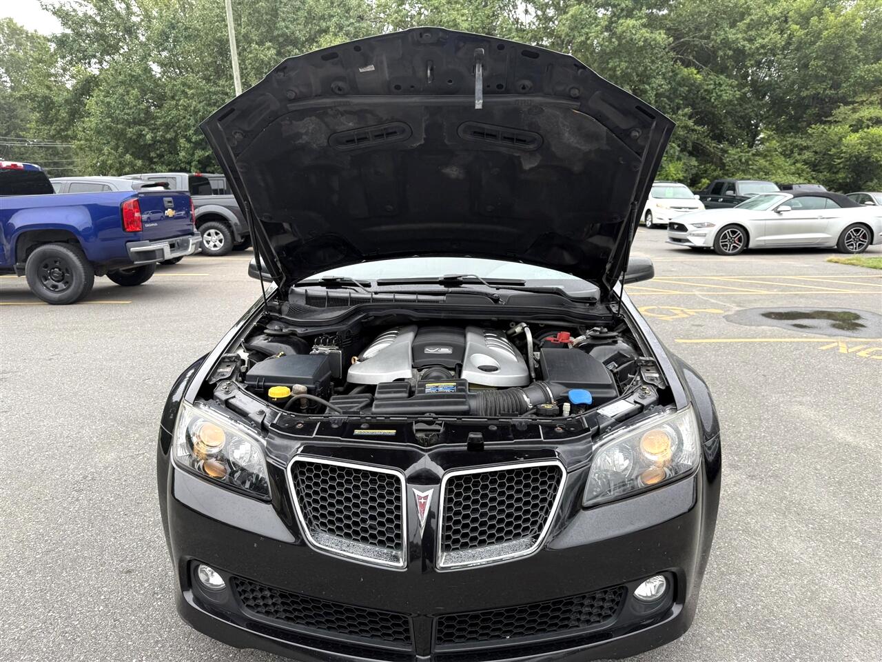 Pontiac G8  2009 Pontiac G8  2009