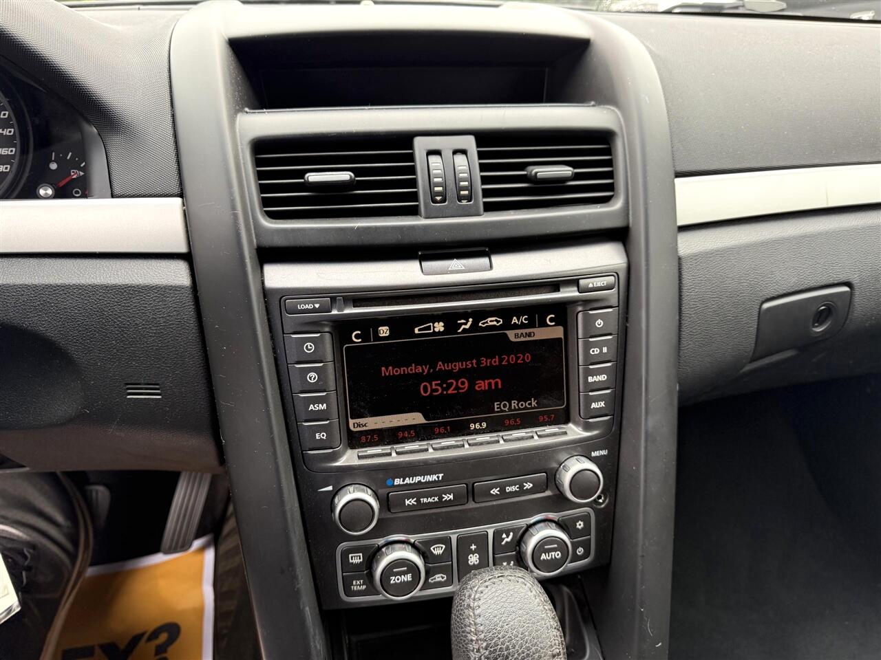 Pontiac G8  2009 Pontiac G8  2009