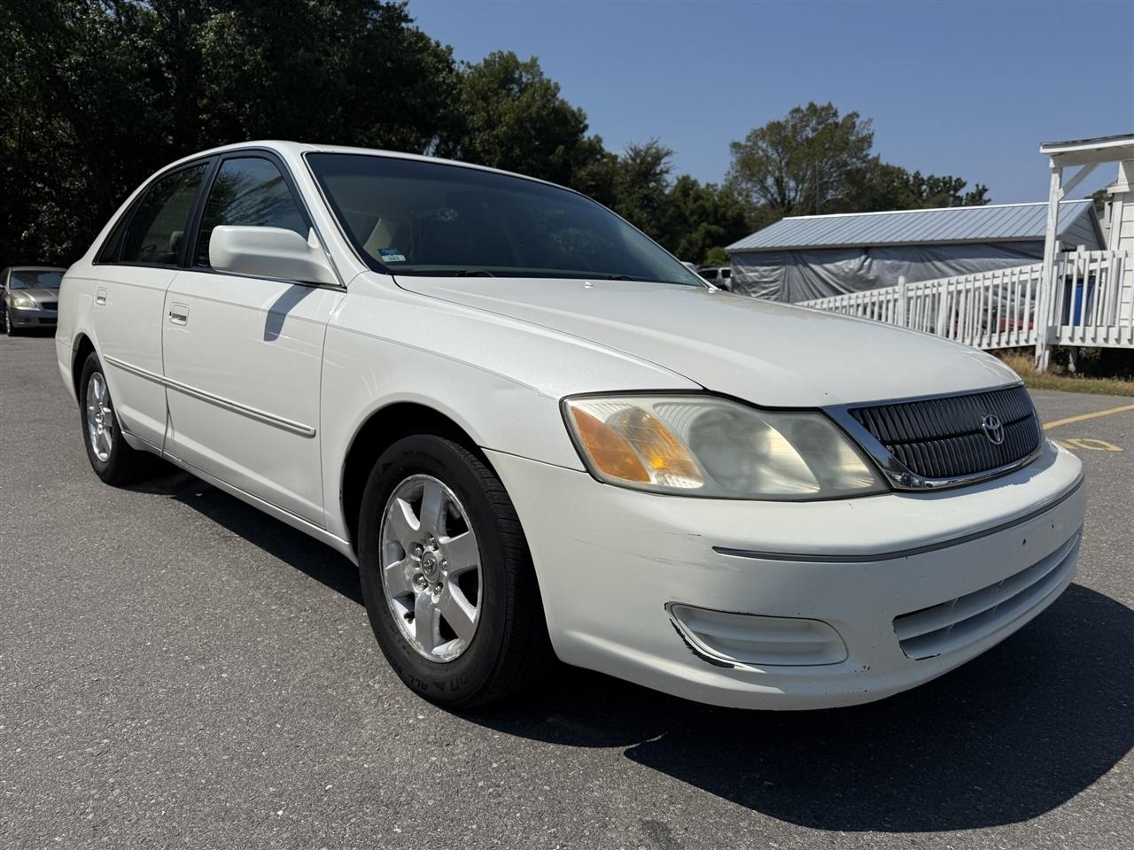Toyota Avalon  2002