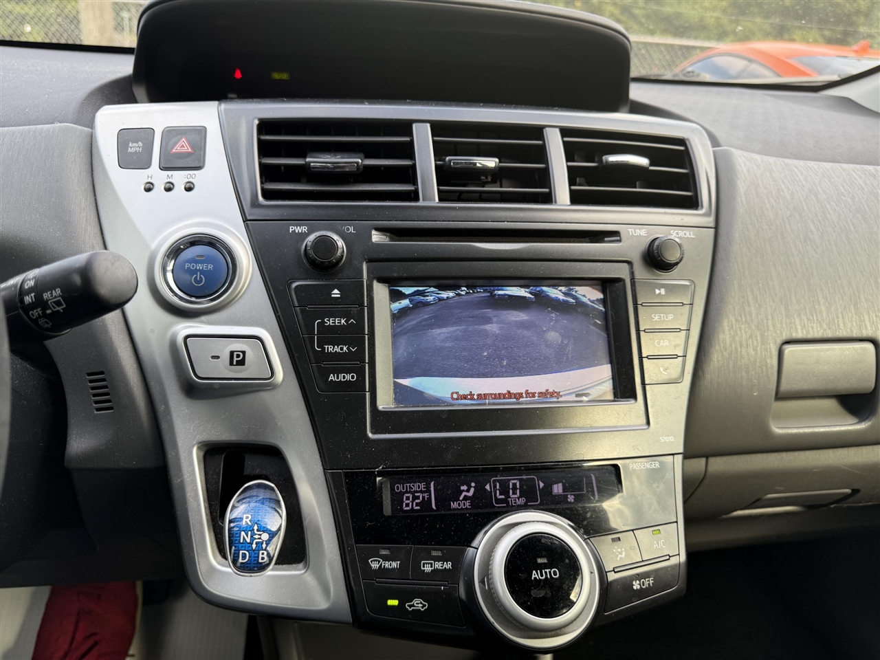 Toyota Prius V  2013 Toyota Prius V  2013