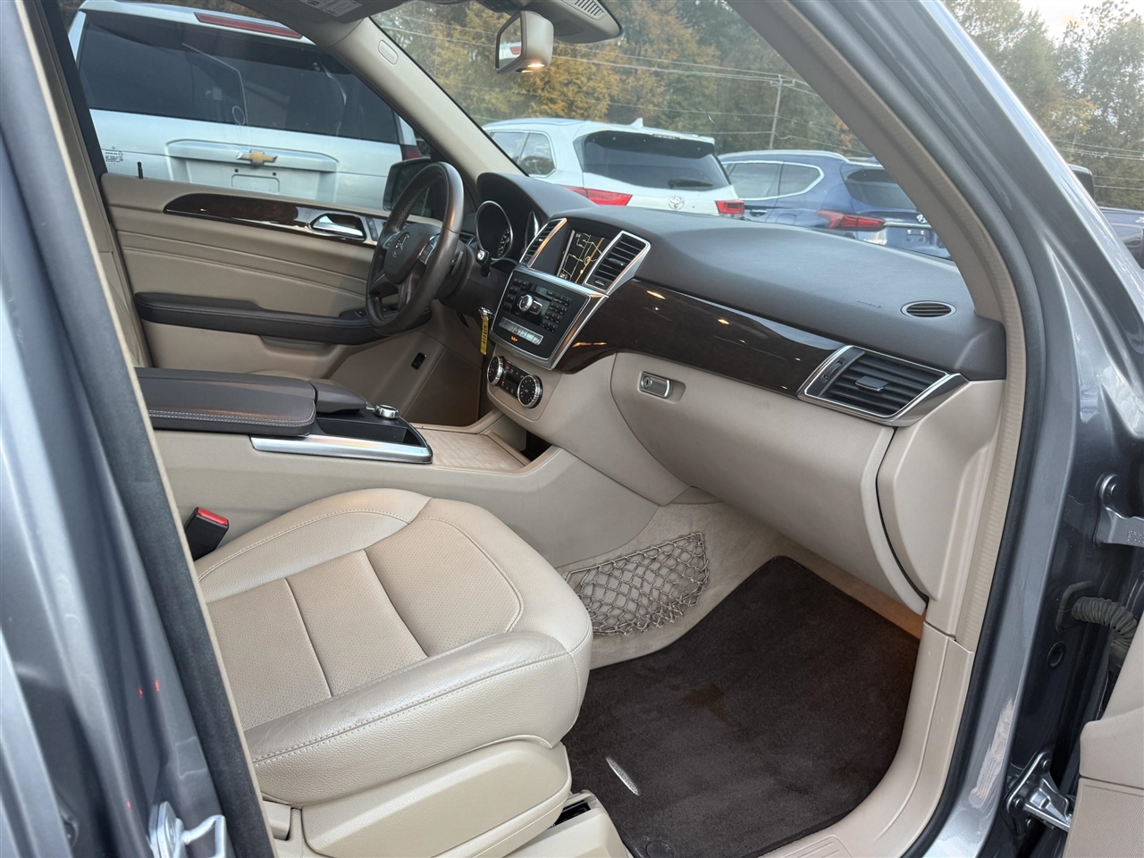 Mercedes-Benz M-Class  2014