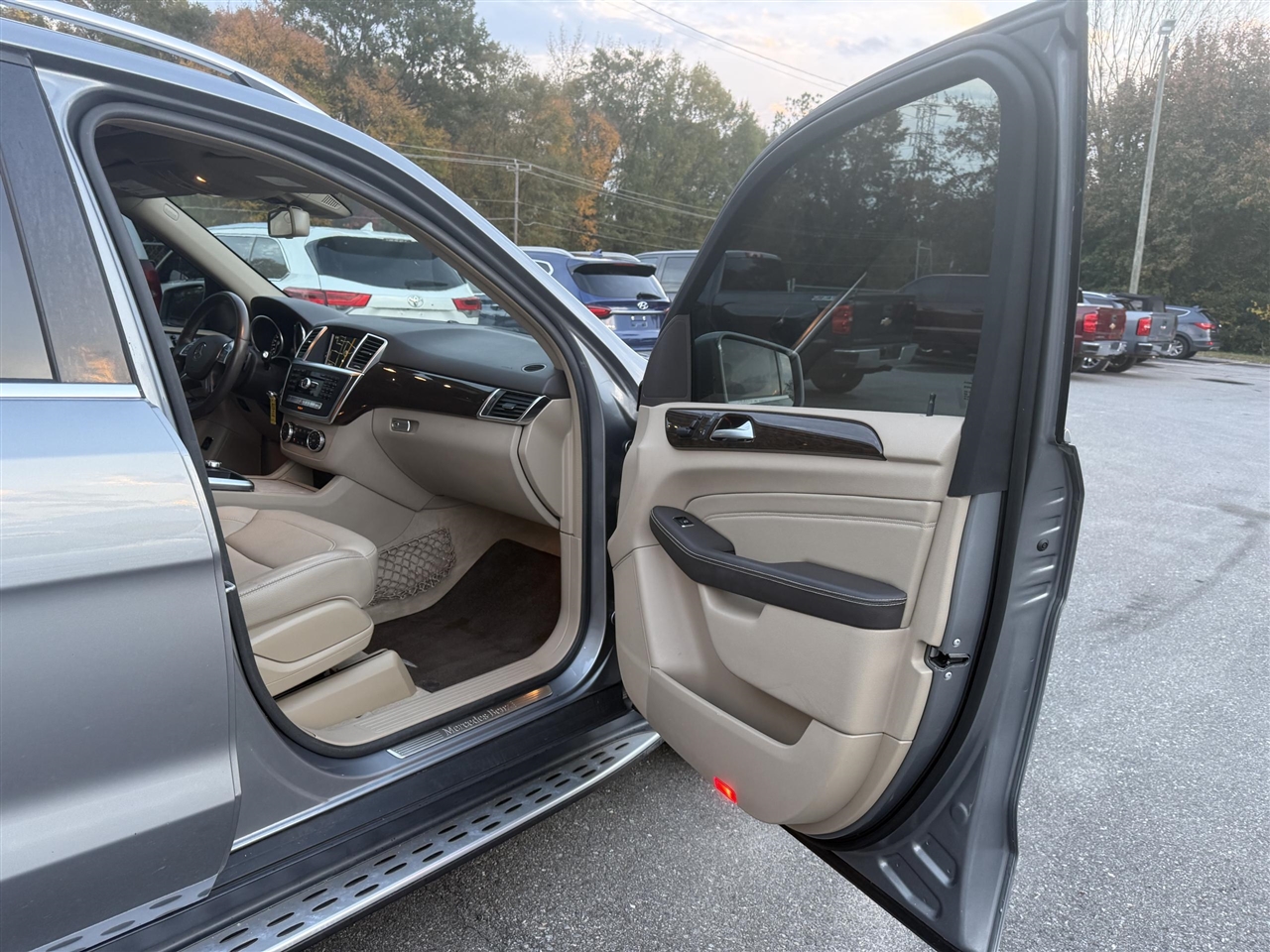 Mercedes-Benz M-Class  2014