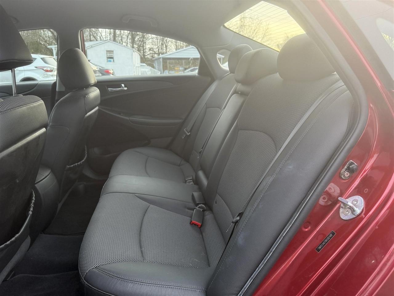 Hyundai Sonata  2011