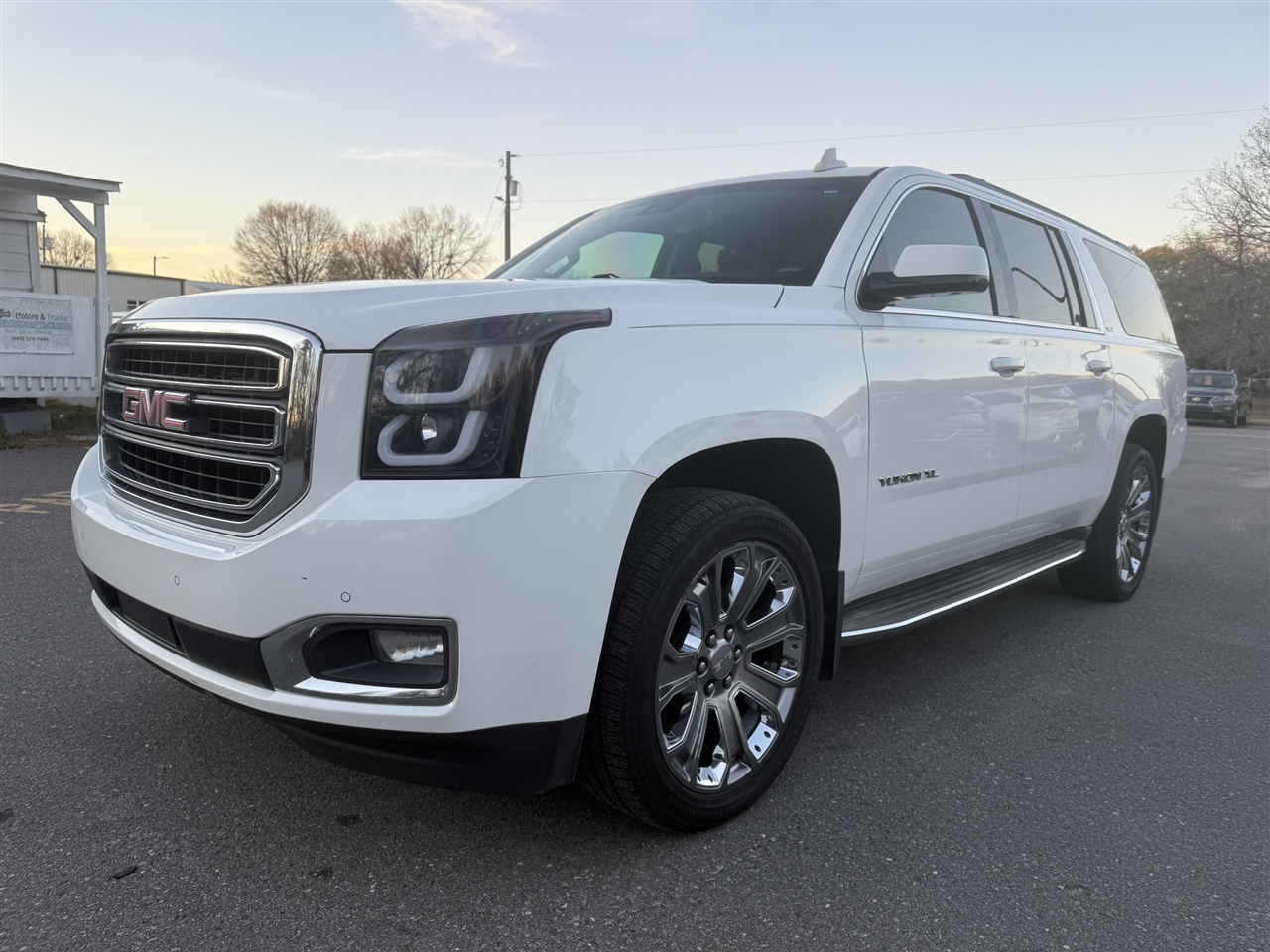 2015 GMC Yukon XL SLT's photo