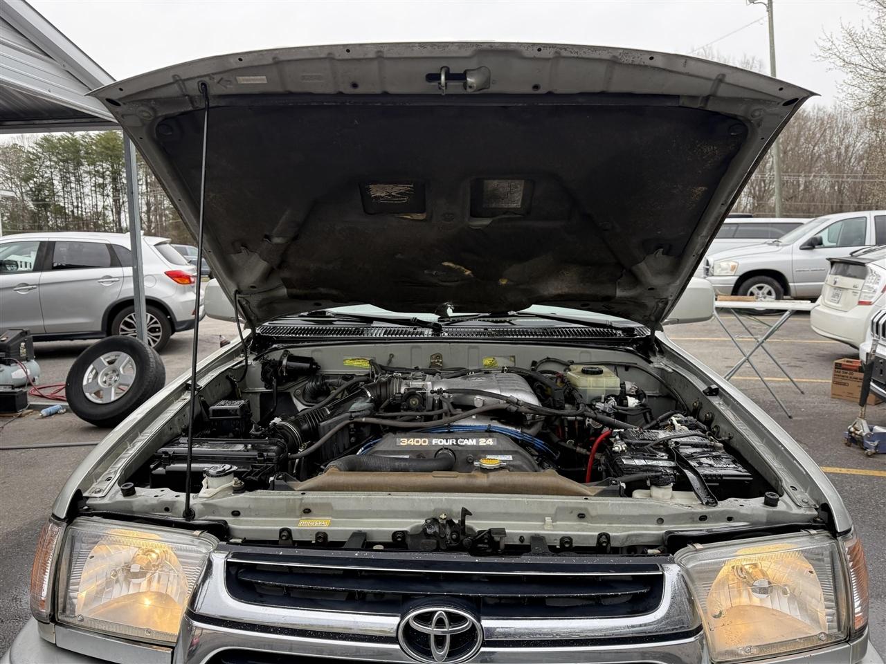 Toyota 4Runner  2002