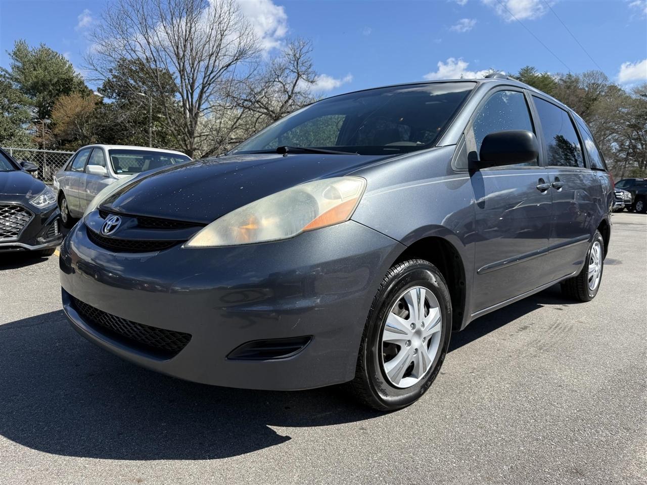 Toyota Sienna  2006