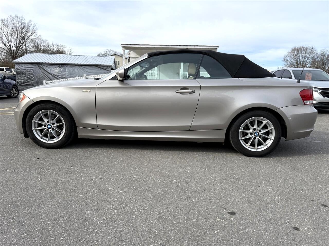 BMW 1-Series  2011