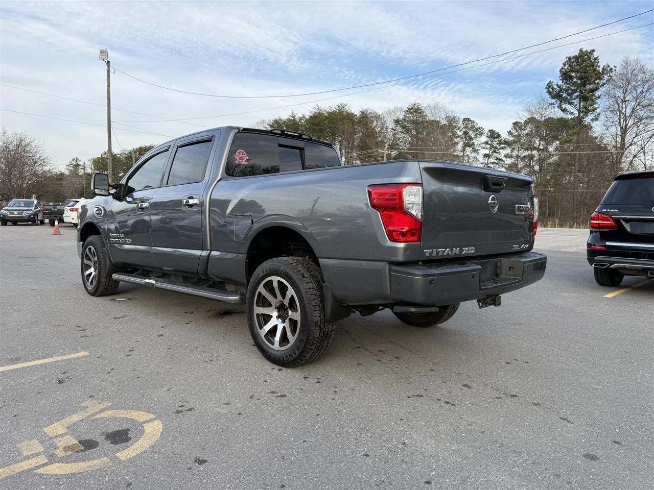 Nissan Titan XD  2018