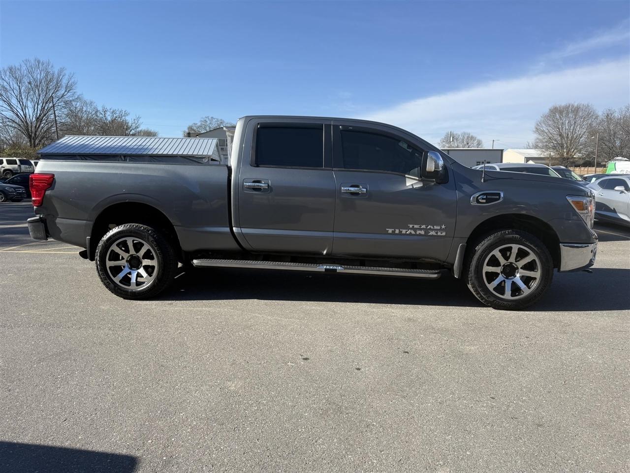 Nissan Titan XD  2018