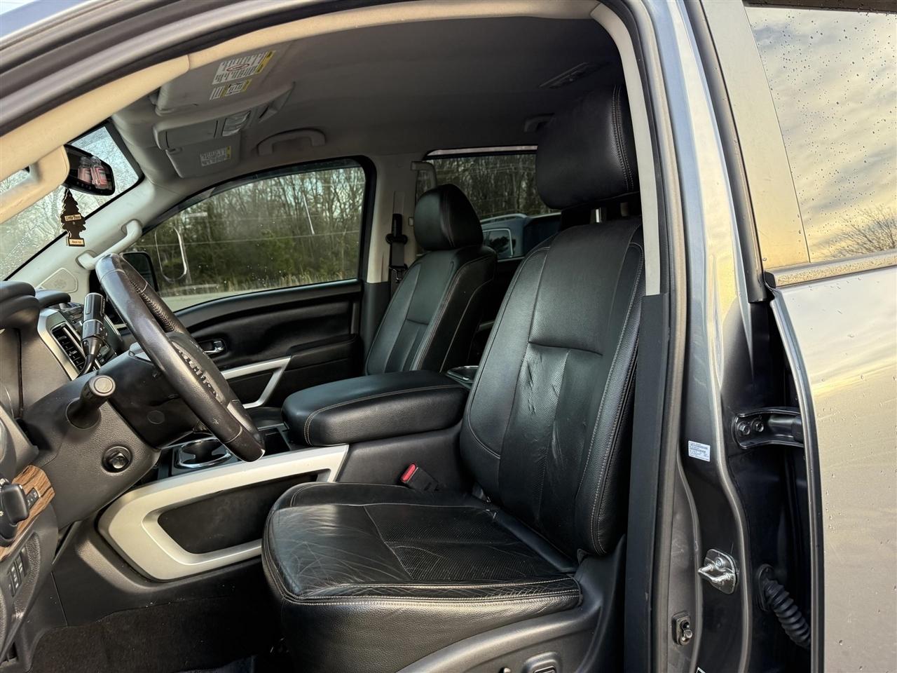 Nissan Titan XD  2018