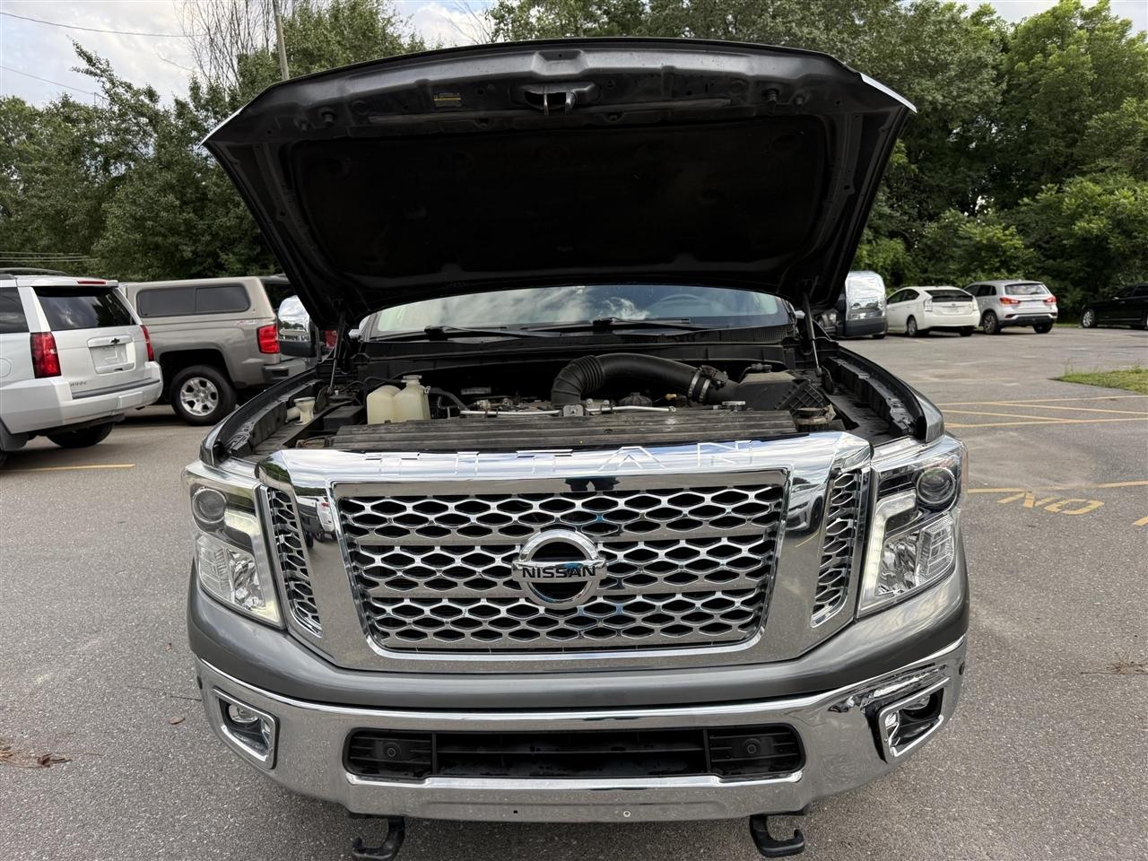 Nissan Titan XD  2018