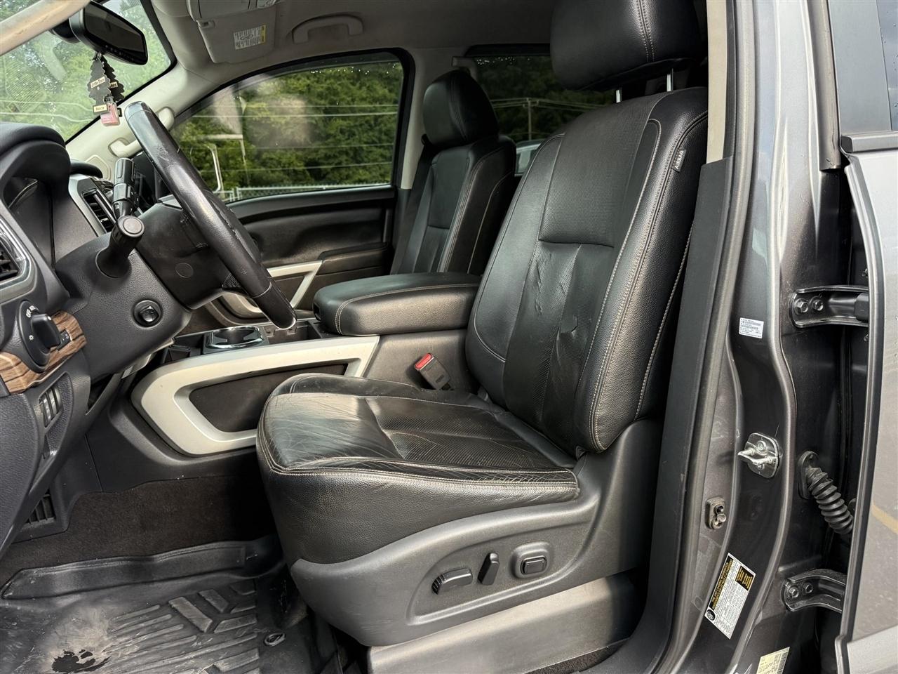 Nissan Titan XD  2018