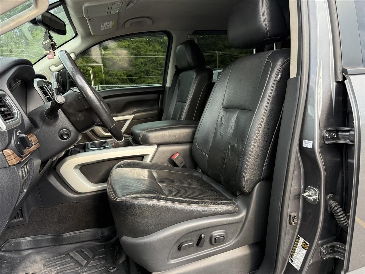 Nissan Titan XD  2018