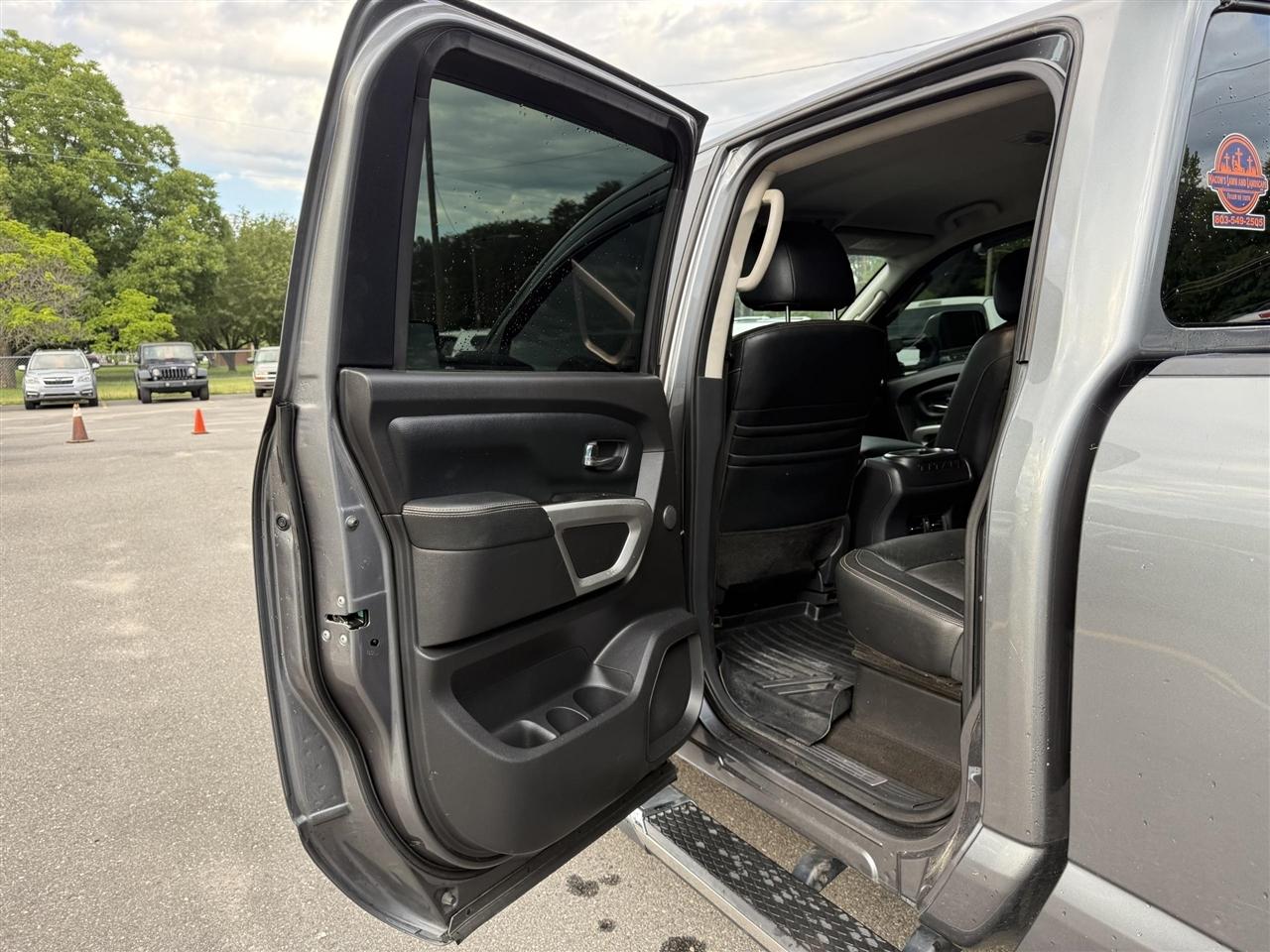 Nissan Titan XD  2018