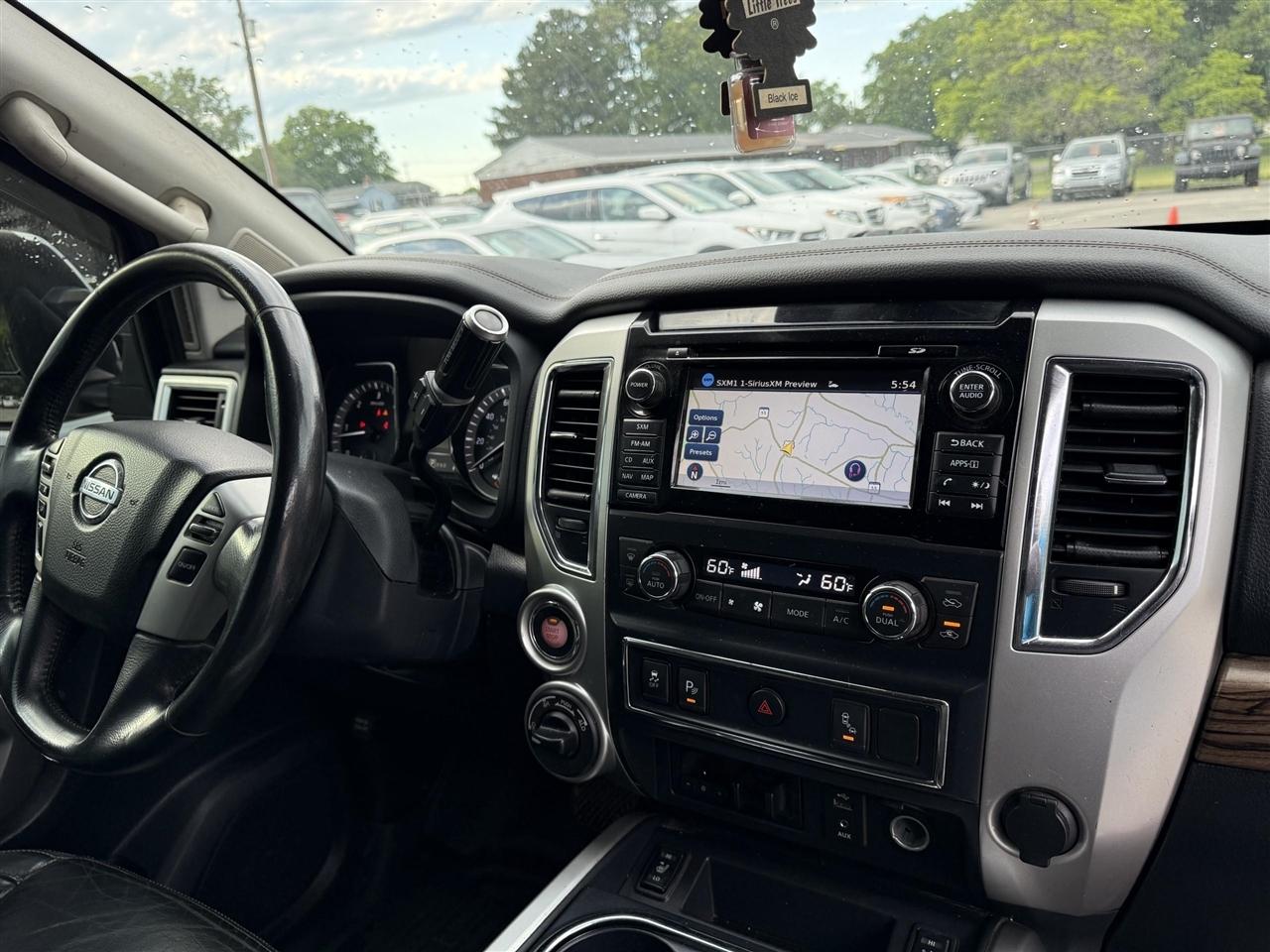 Nissan Titan XD  2018